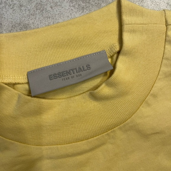 Essentials Short Set - Picture 3 of 4